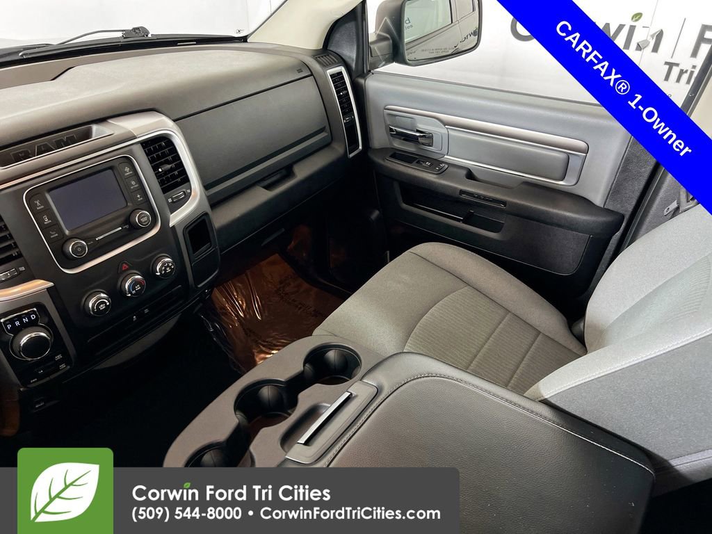 Used 2024 RAM 1500 Classic SLT image 24