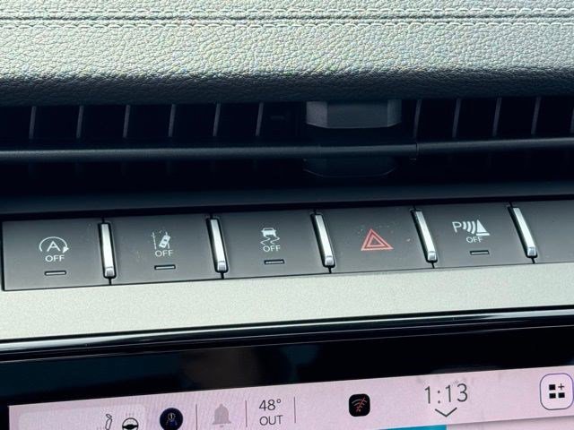 New 2026 Jeep Grand Cherokee Limited w/ Luxury Tech Group II AWD/4WD image 19