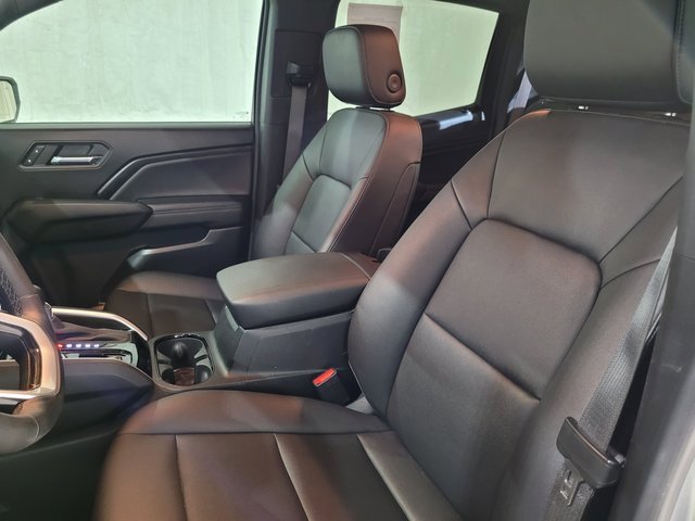 Used 2023 Chevrolet Colorado LT w/ LT Convenience Package III image 7