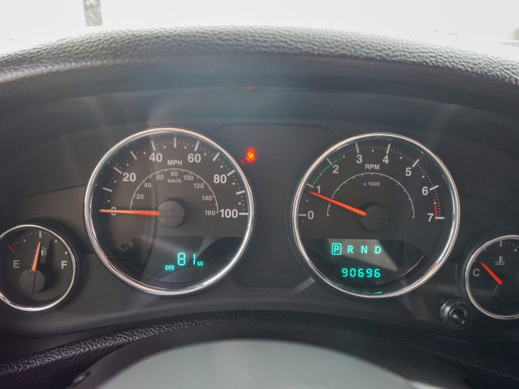 Used 2014 Jeep Wrangler Sport image 15