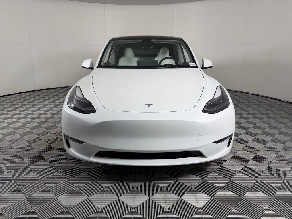 Used 2023 Tesla Model Y Long Range image 5
