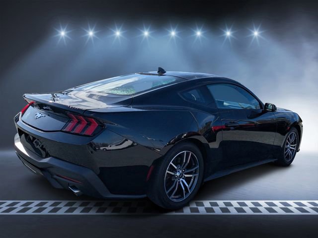 Used 2024 Ford Mustang Coupe image 2