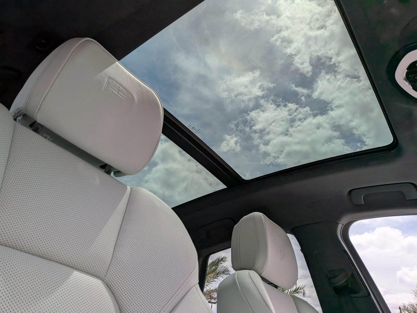 New 2026 Porsche Macan S image 28