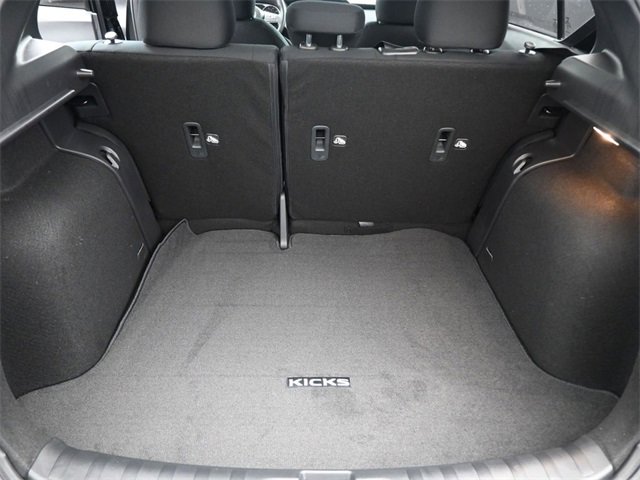 New 2025 Nissan Kicks Play S image 14