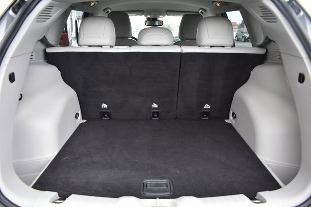 Used 2022 Jeep Compass Limited image 32