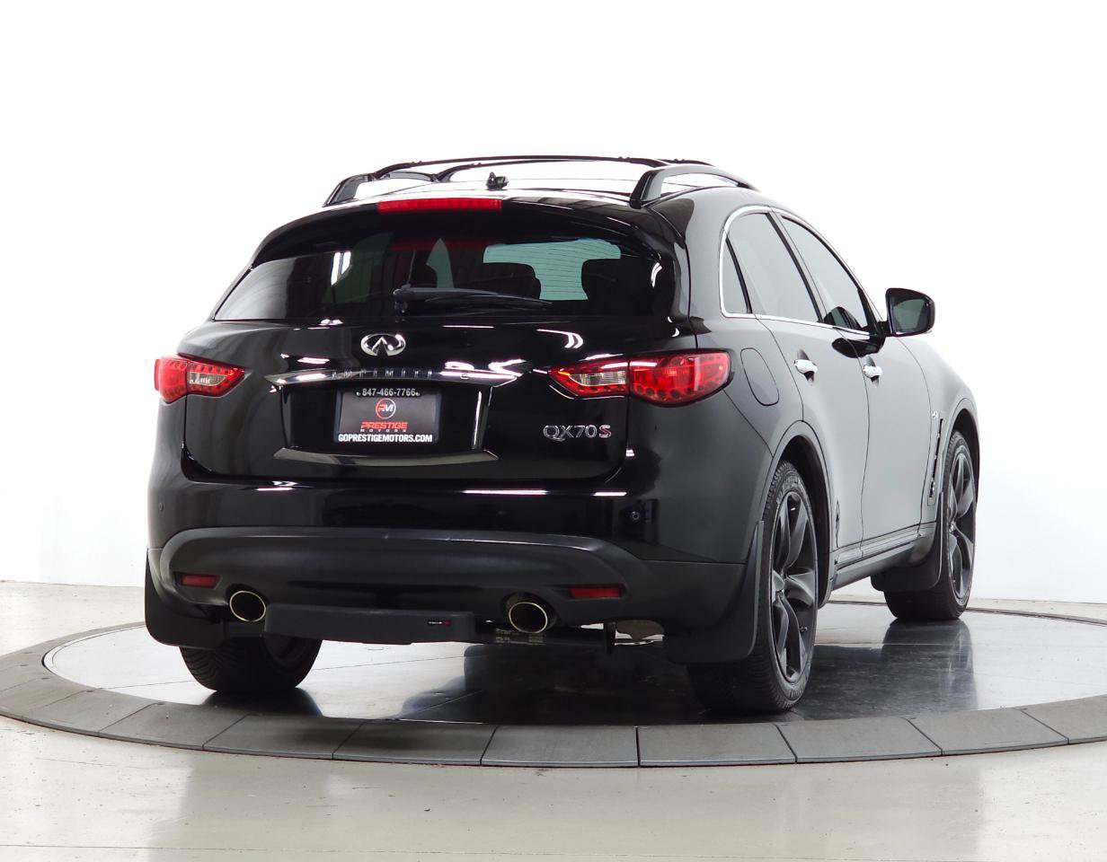 Used 2017 INFINITI QX70 AWD w/ Premium Package image 7