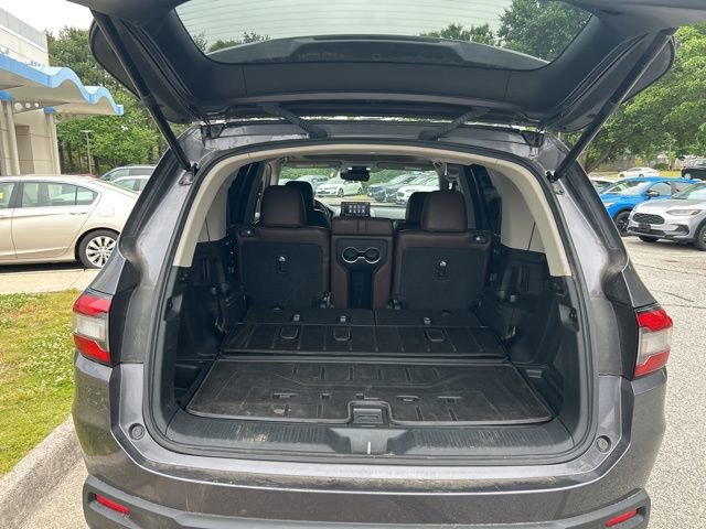 Used 2023 Honda Pilot Elite image 6