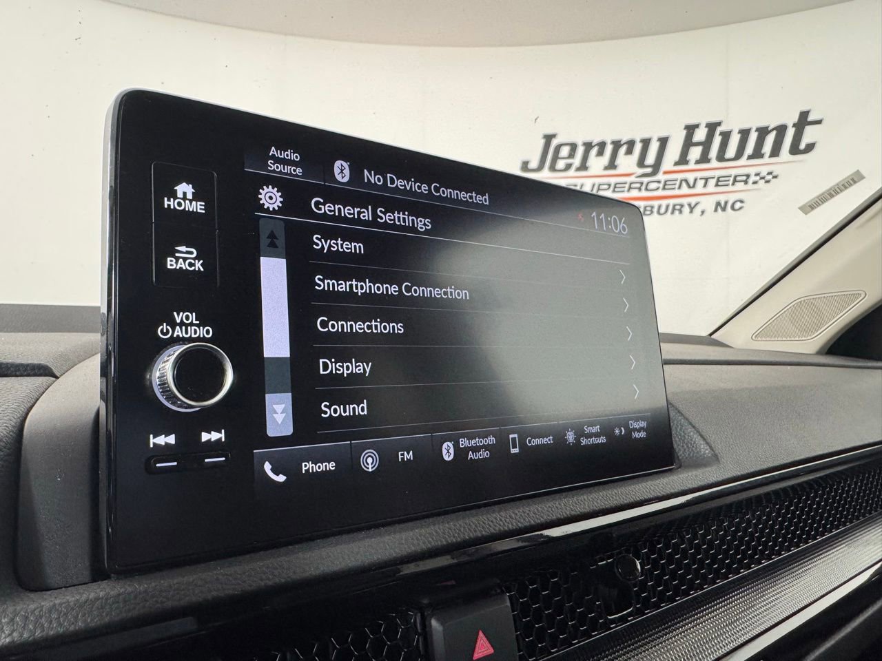 Used 2025 Honda CR-V EX-L image 18