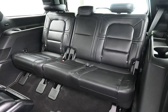 Used 2020 Lincoln Navigator Reserve w/ Luxury Package AWD/4WD image 30