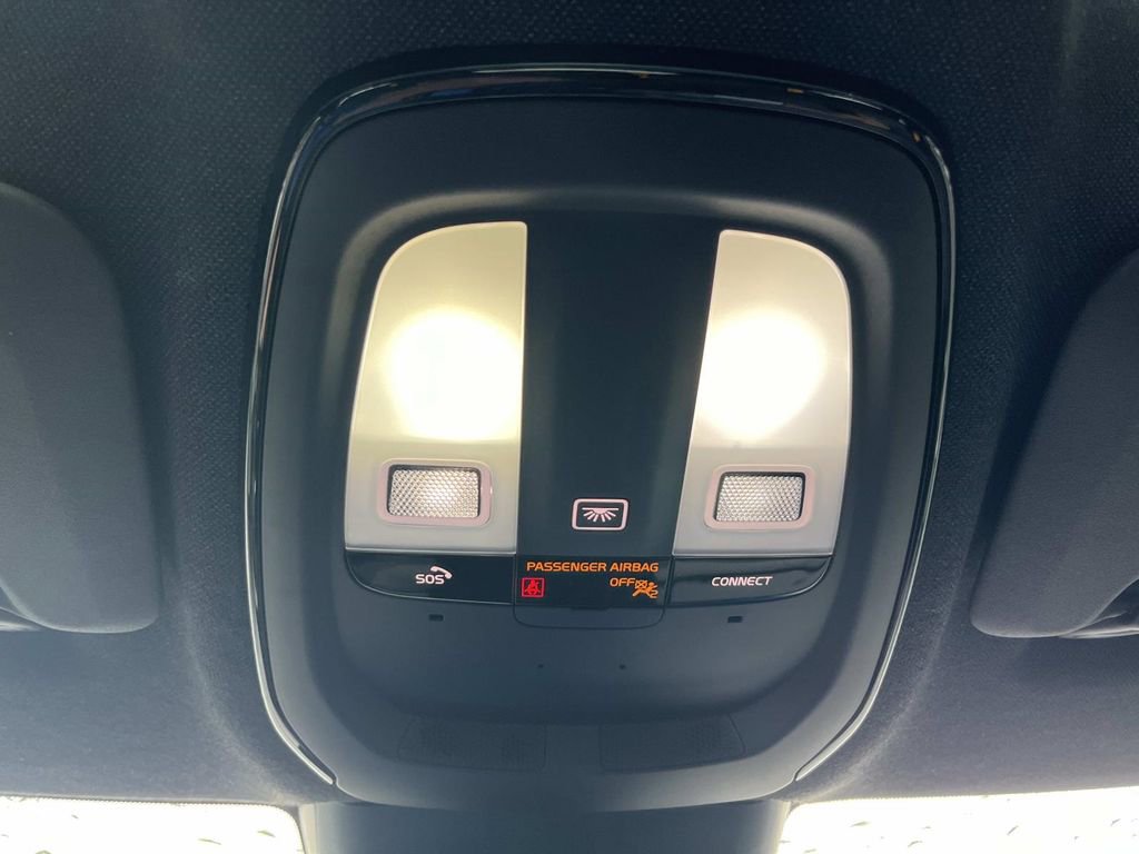 Used 2023 Polestar Polestar 2 w/ Pilot Pack image 35