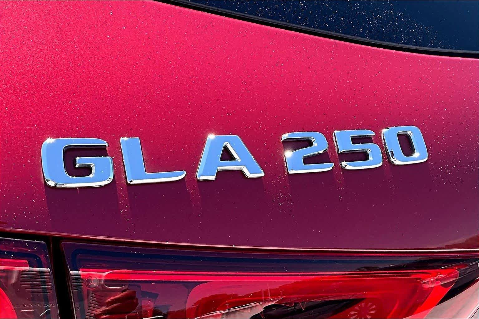Used 2022 Mercedes-Benz GLA 250 image 29