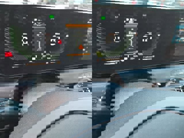 Used 2025 Kia K4 LXS image 21