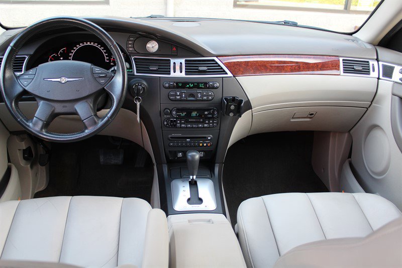 Used 2005 Chrysler Pacifica Touring image 20