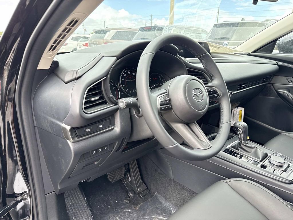New 2026 MAZDA CX-30 AWD 2.5 S w/ Select Sport Pkg image 26