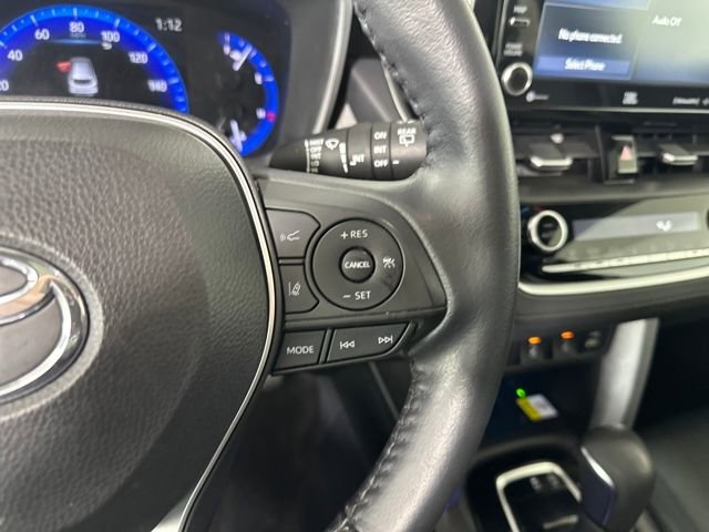Used 2022 Toyota Corolla Cross XLE image 15