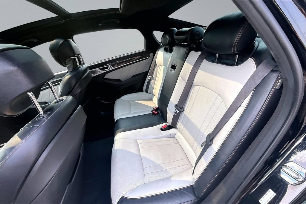 Used 2018 Genesis G80 3.3T Sport RWD image 25