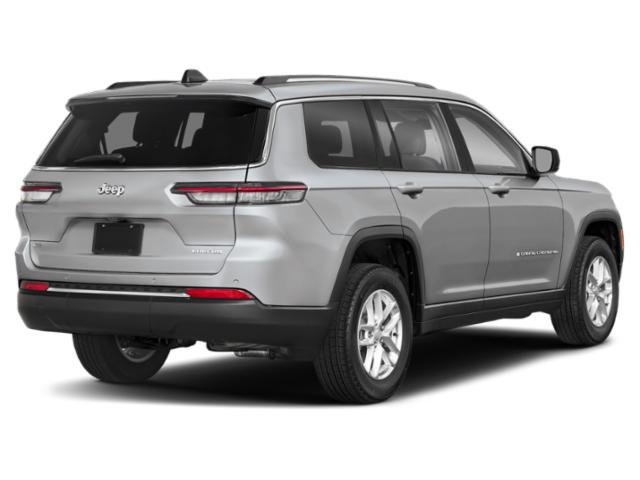 Used 2024 Jeep Grand Cherokee L Altitude image 2