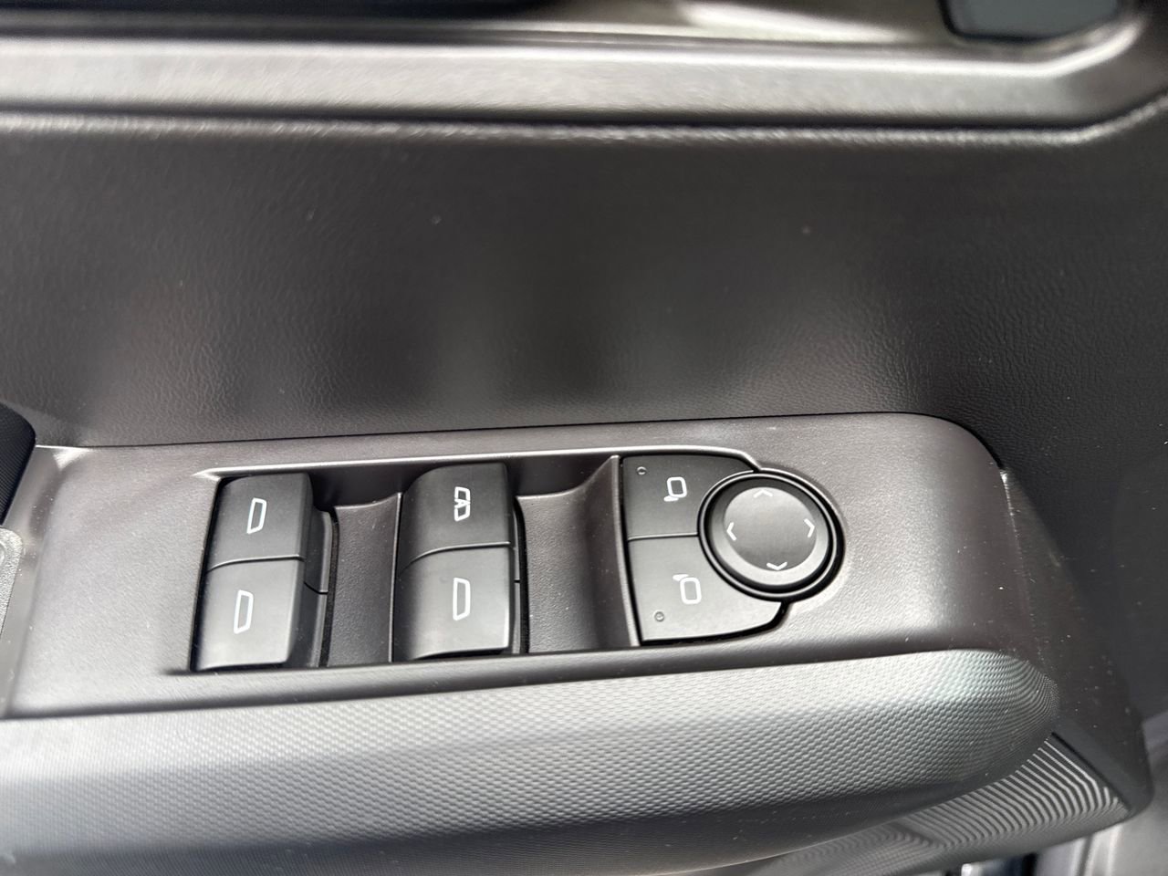 Used 2023 Chevrolet Colorado Trail Boss w/ LPO, Skid Plate Package image 16