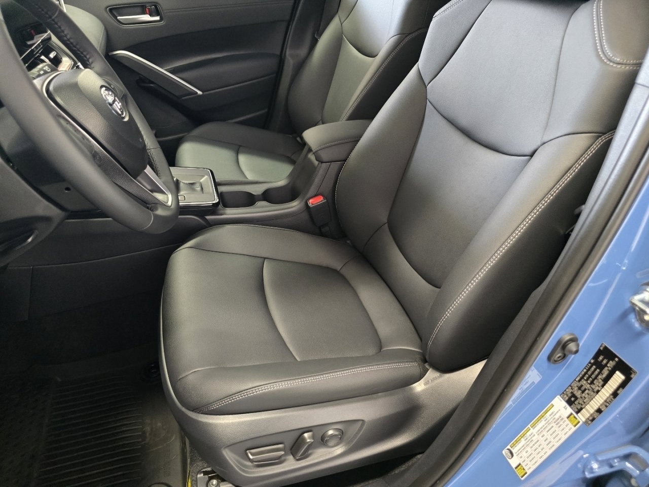 New 2026 Toyota Corolla Cross XLE FWD image 19