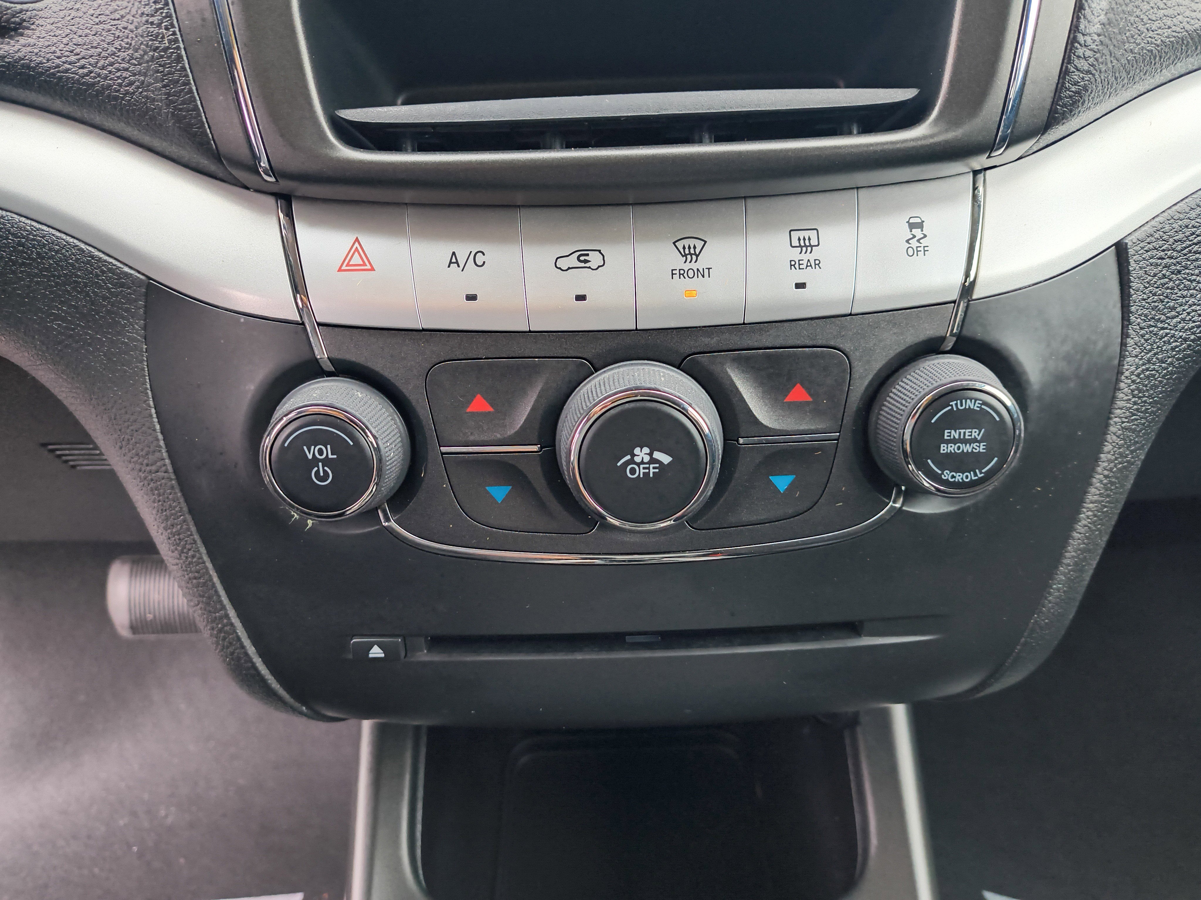 Used 2017 Dodge Journey Crossroad image 18