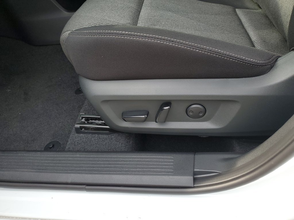 New 2026 Nissan Rogue SV AWD/4WD image 20