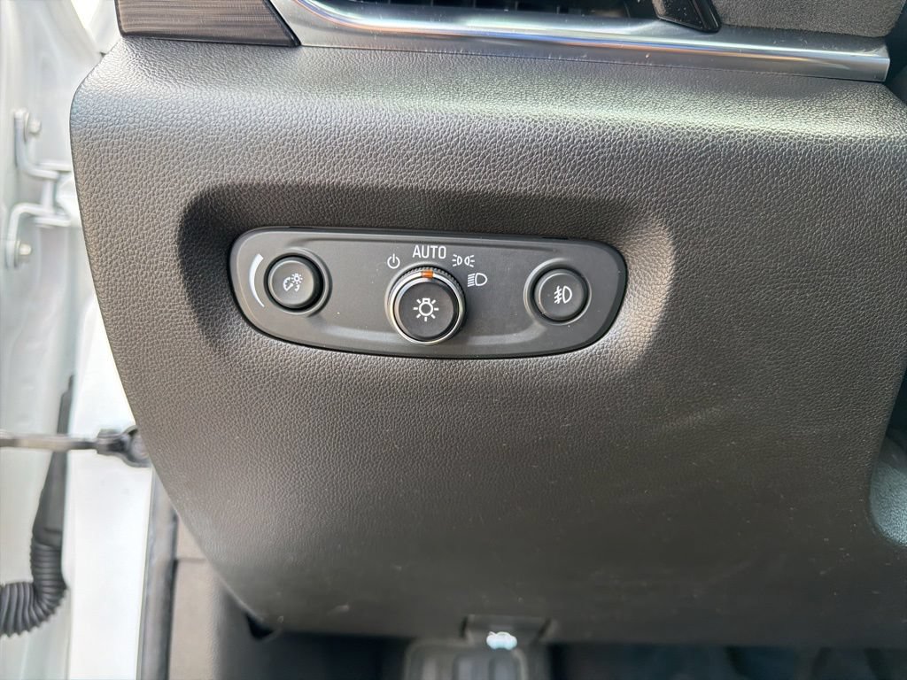 Used 2021 Chevrolet Traverse High Country AWD/4WD image 25