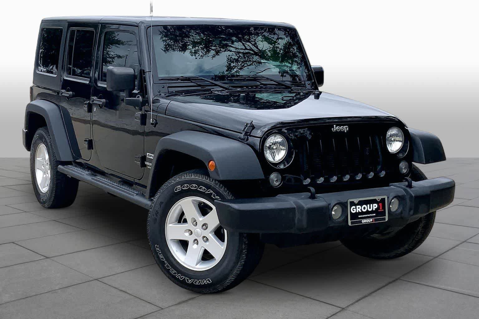 Used 2017 Jeep Wrangler Unlimited Sport w/ Quick Order Package 24S AWD/4WD image 3
