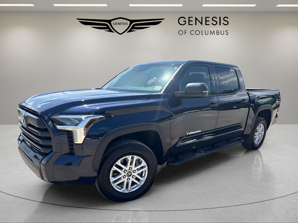 Used 2023 Toyota Tundra SR5 w/ SR5 Convenience Package AWD/4WD image 1