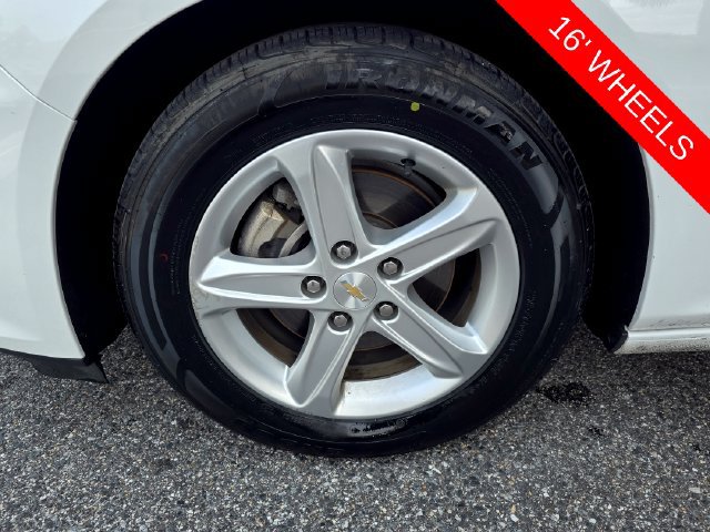 Used 2024 Chevrolet Malibu LT FWD image 28