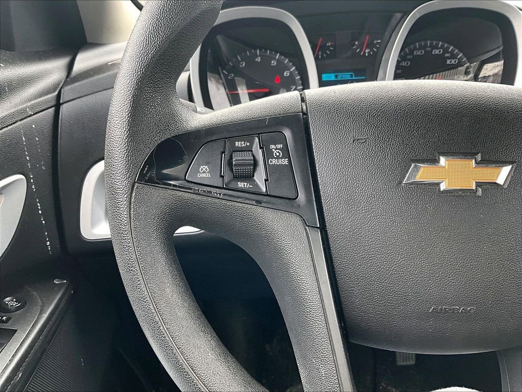 Used 2015 Chevrolet Equinox LS image 12