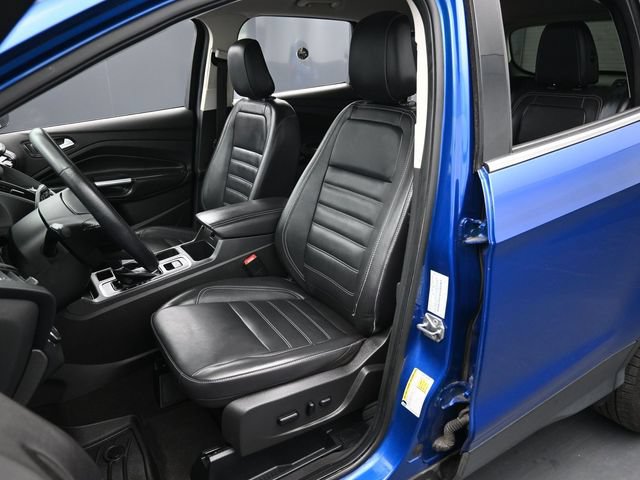 Used 2019 Ford Escape Titanium FWD image 11