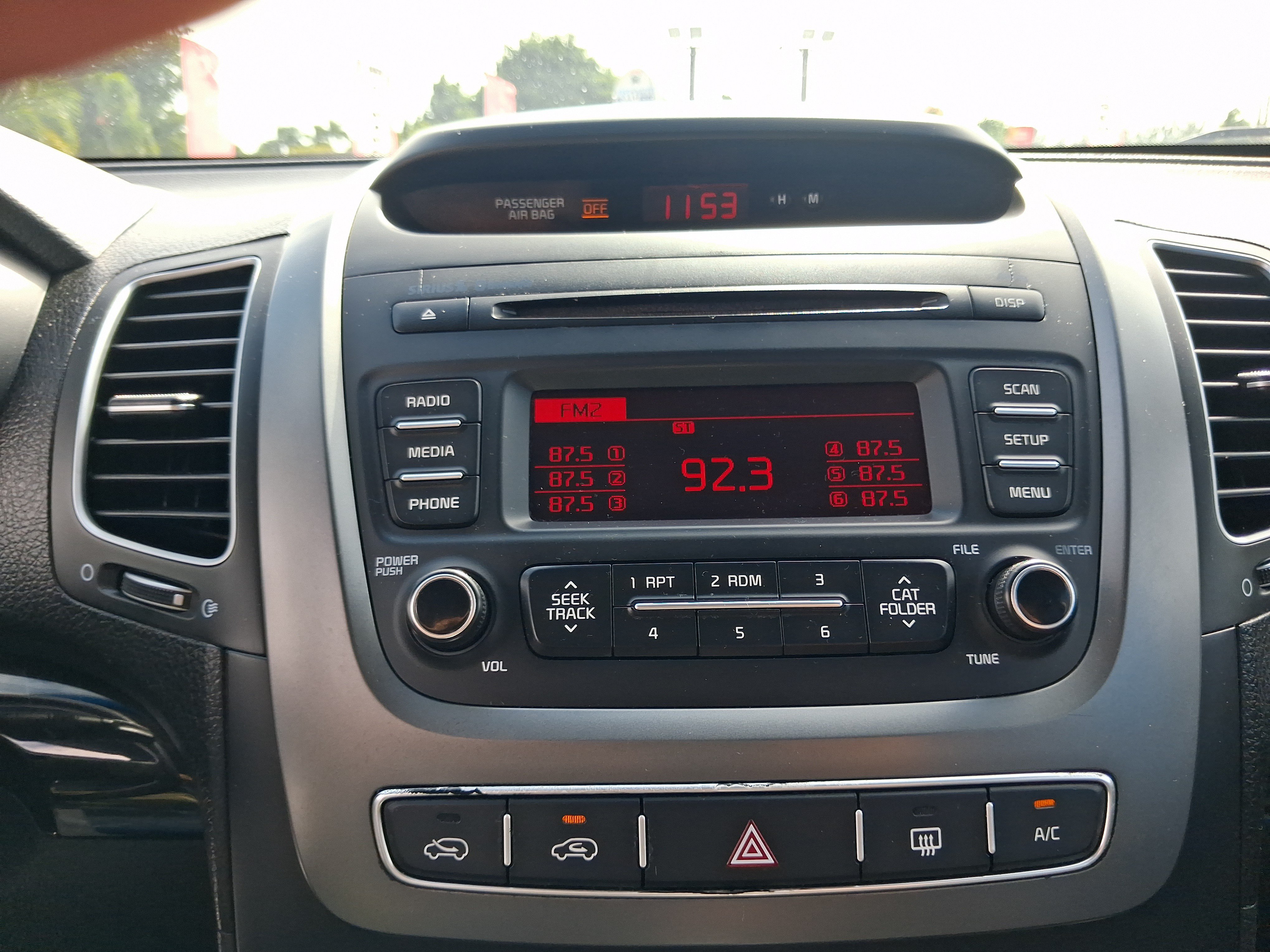 Used 2015 Kia Sorento LX FWD image 17