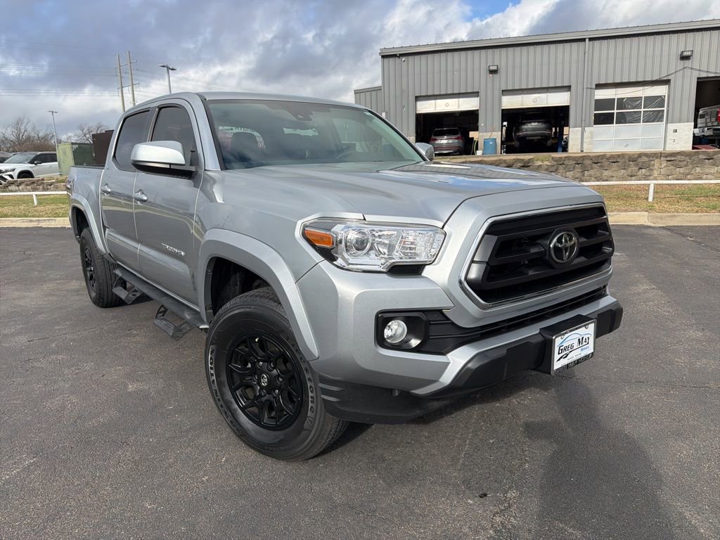 Used 2022 Toyota Tacoma SR5 image 1