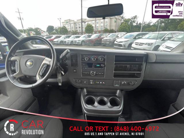 Used 2019 Chevrolet Express 2500 Extended w/ Enhanced Convenience Package image 19