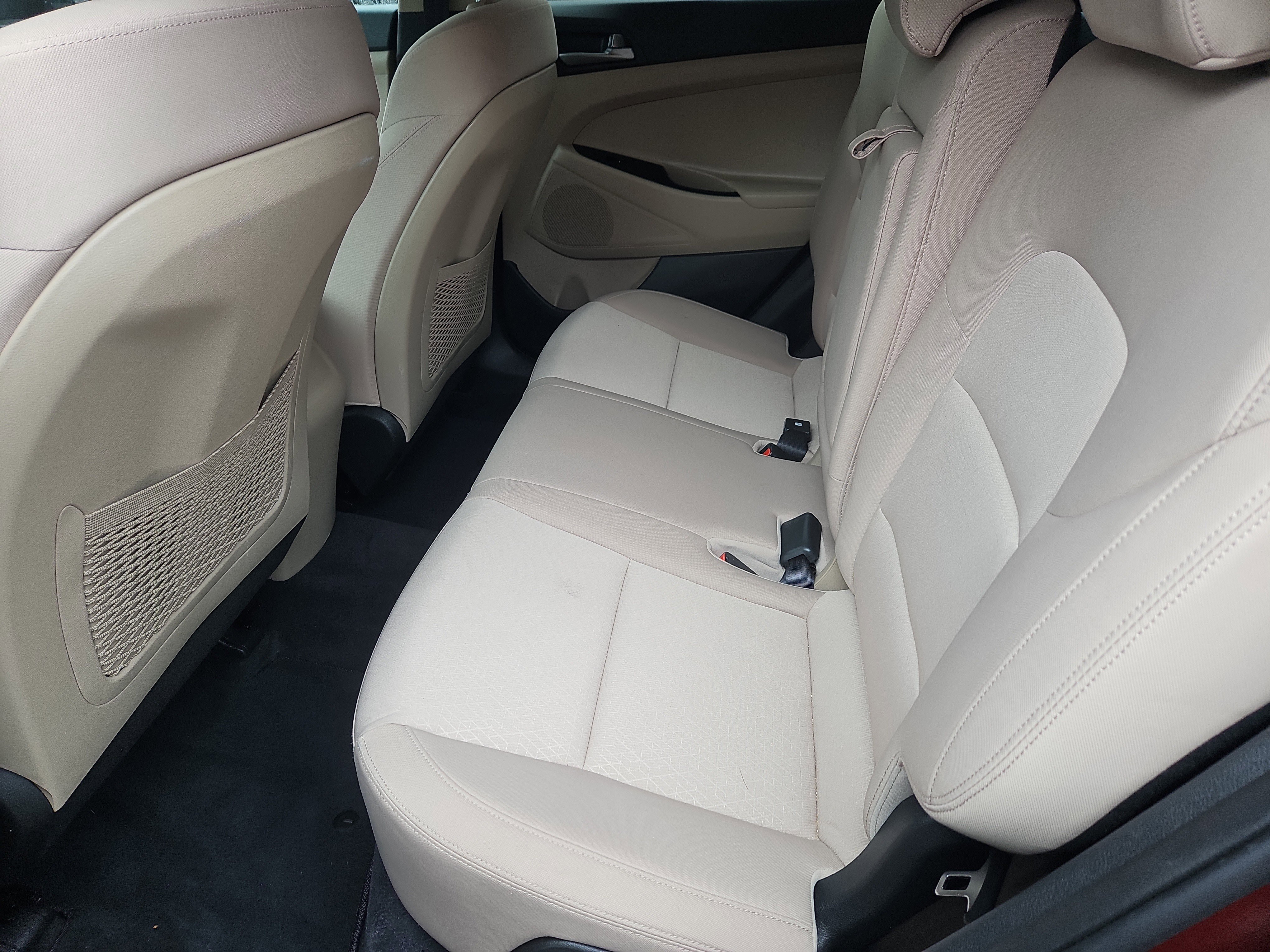 Used 2018 Hyundai Tucson SE image 22
