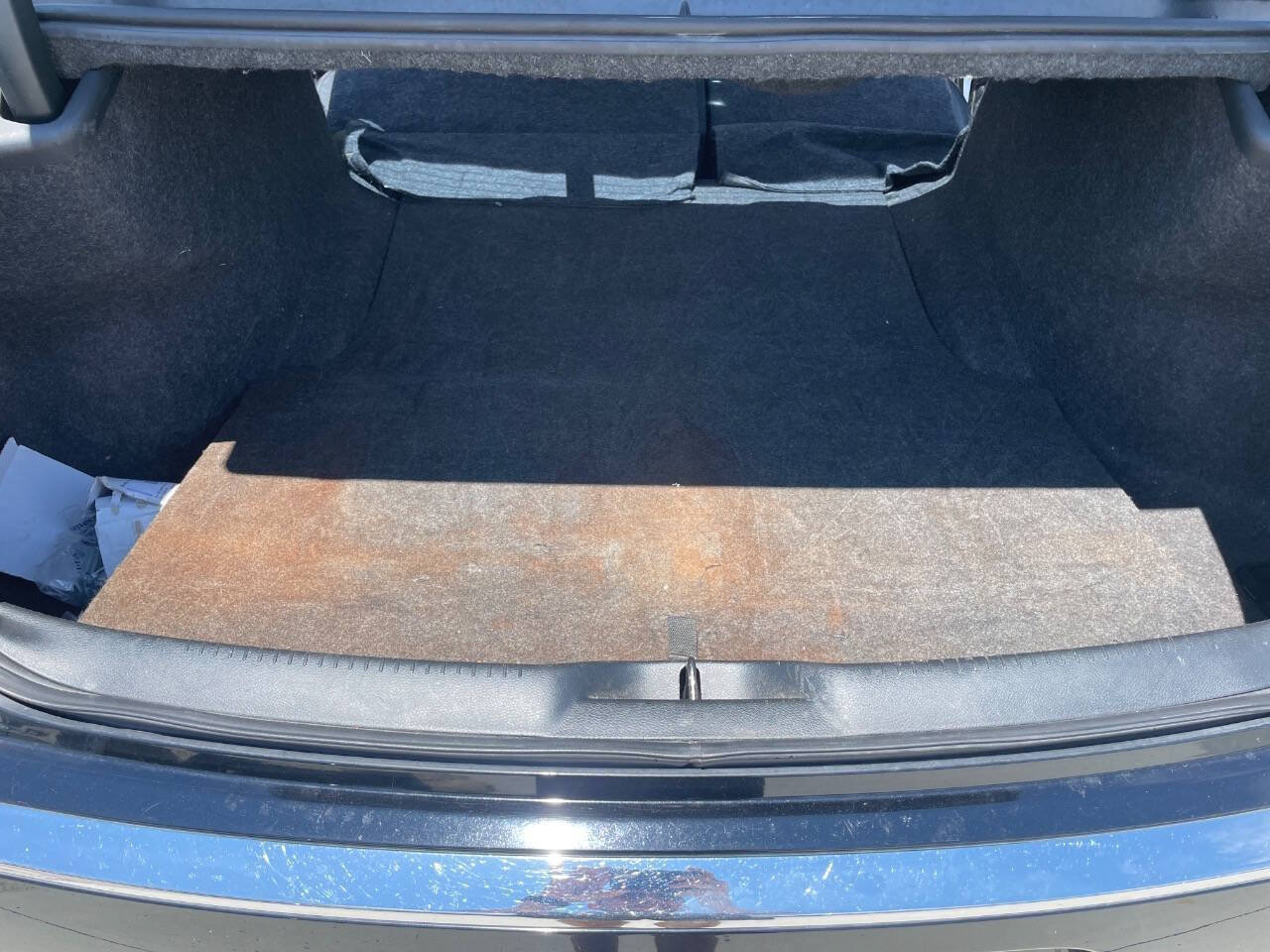 Used 2017 Chrysler 300 Limited RWD image 10