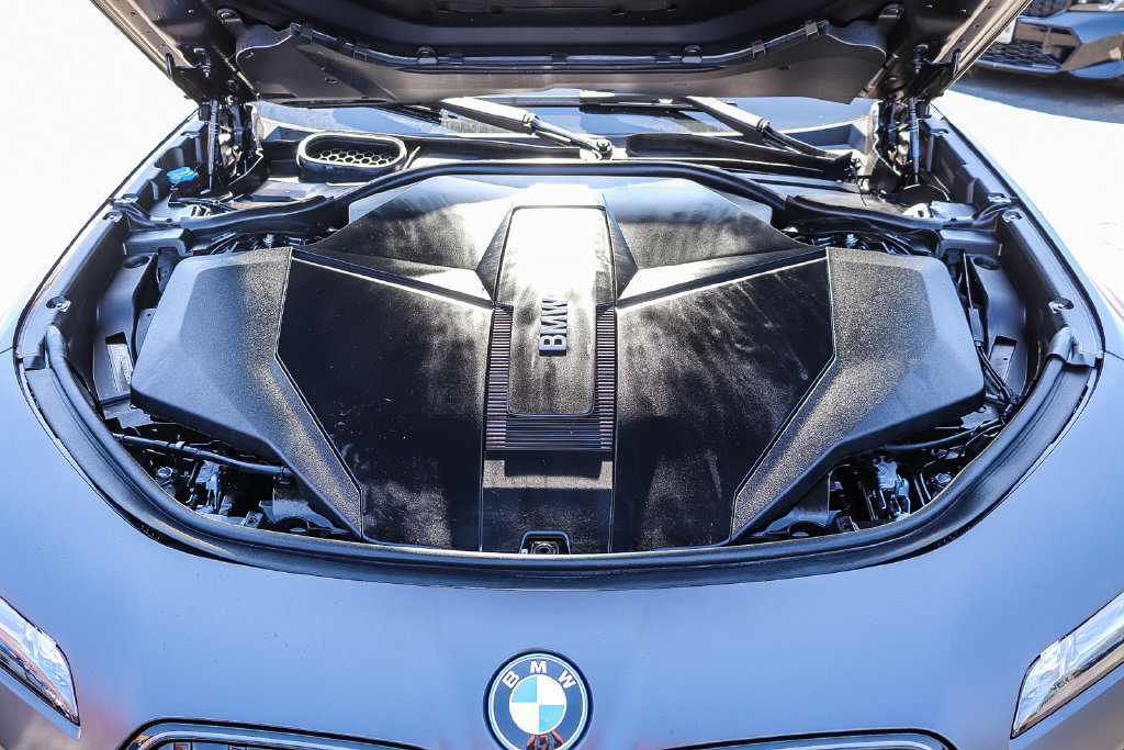 Used 2026 BMW i7 xDrive60 AWD/4WD image 26