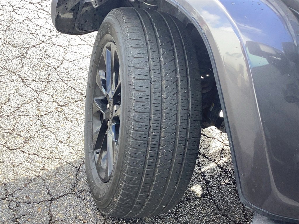 Used 2021 Jeep Wrangler Unlimited Sahara w/ Cold Weather Group image 27