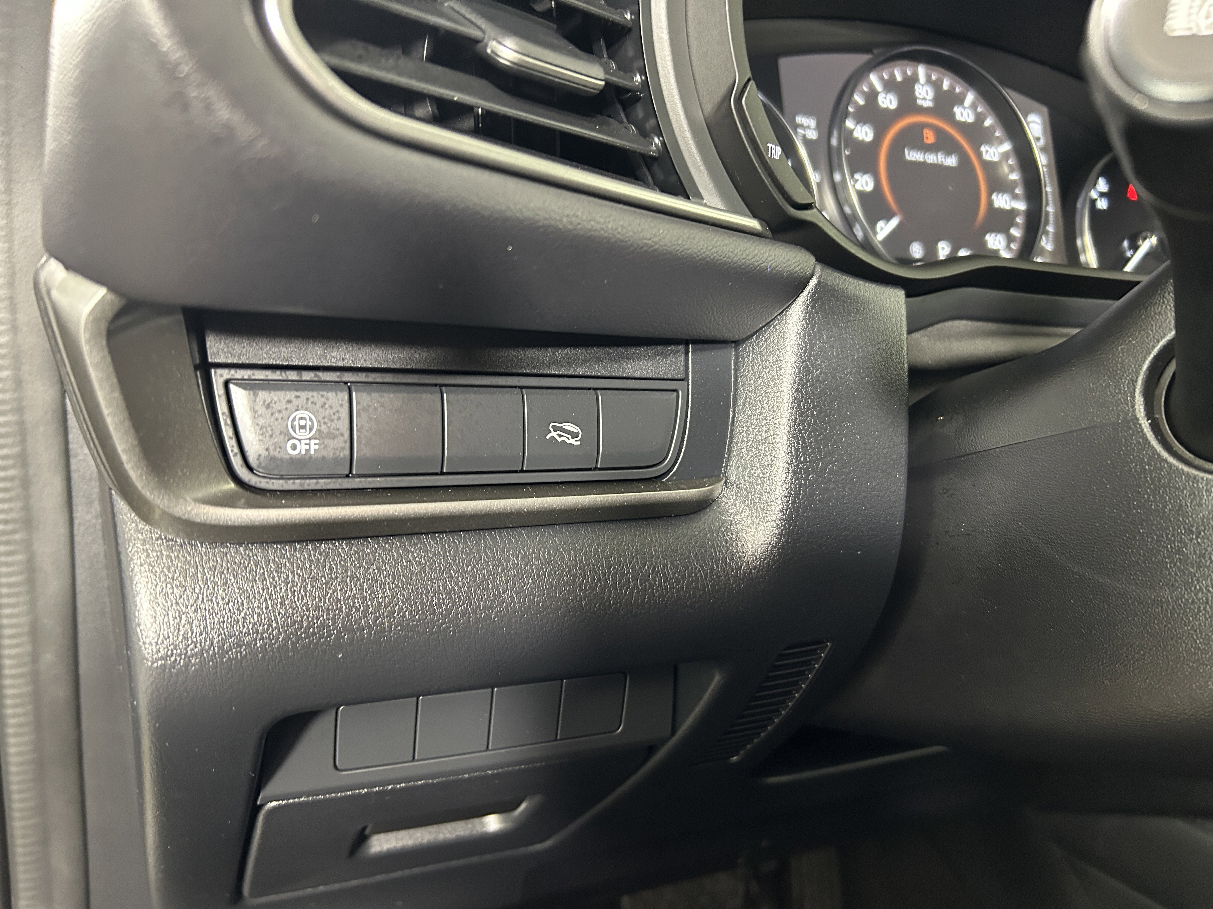 Used 2023 MAZDA CX-30 AWD 2.5 S w/ Select Package image 18