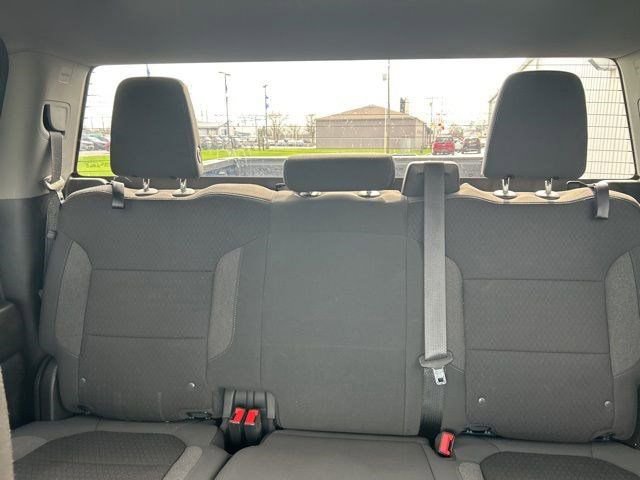 Used 2022 Chevrolet Silverado 1500 LT AWD/4WD image 29