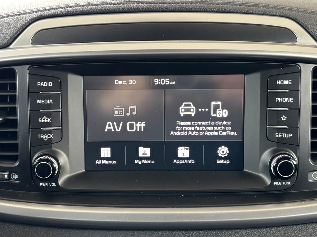 Used 2019 Kia Sorento LX image 14