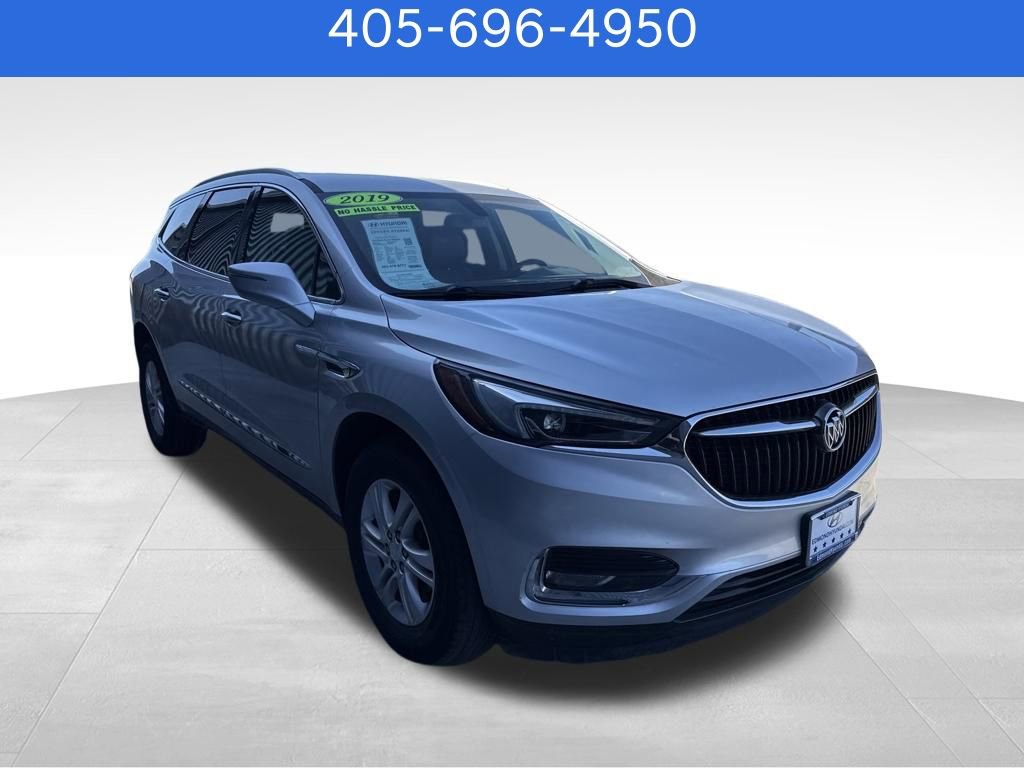 Used 2019 Buick Enclave Essence image 3