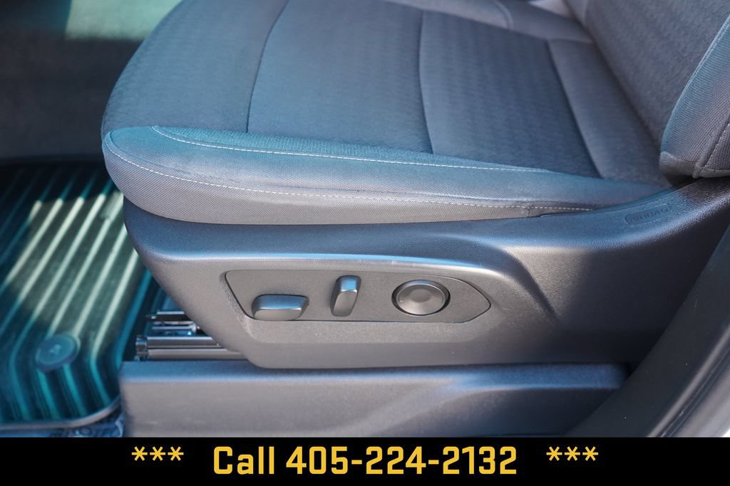 Used 2025 Chevrolet Silverado 2500 Custom w/ Custom Value Package AWD/4WD image 20