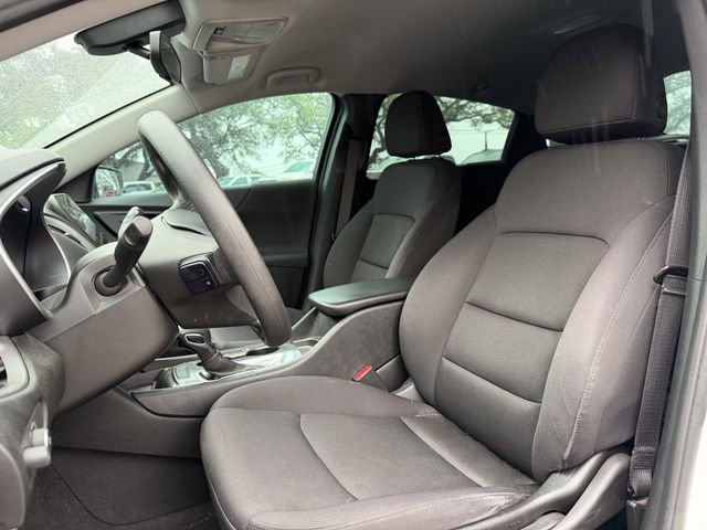 Used 2021 Chevrolet Malibu LS FWD image 7