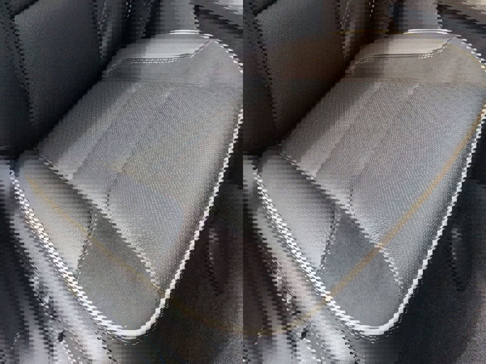 New 2026 RAM 1500 Laramie w/ Night Edition image 20