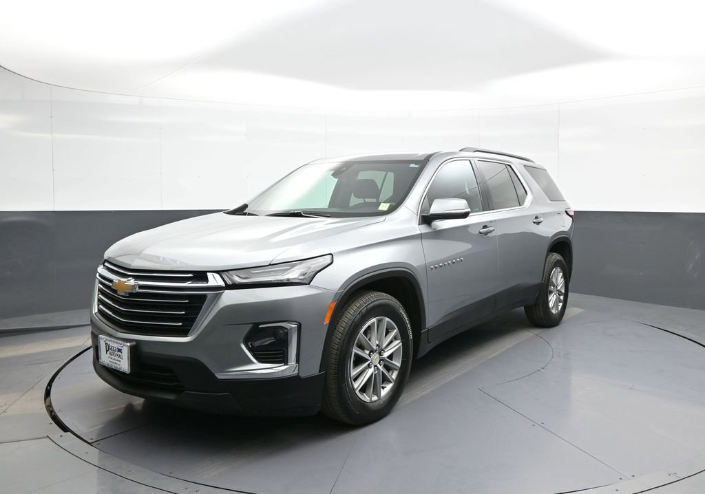 Used 2023 Chevrolet Traverse LT AWD/4WD image 1