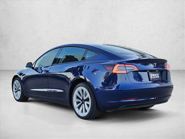 Used 2023 Tesla Model 3 Standard Range image 8
