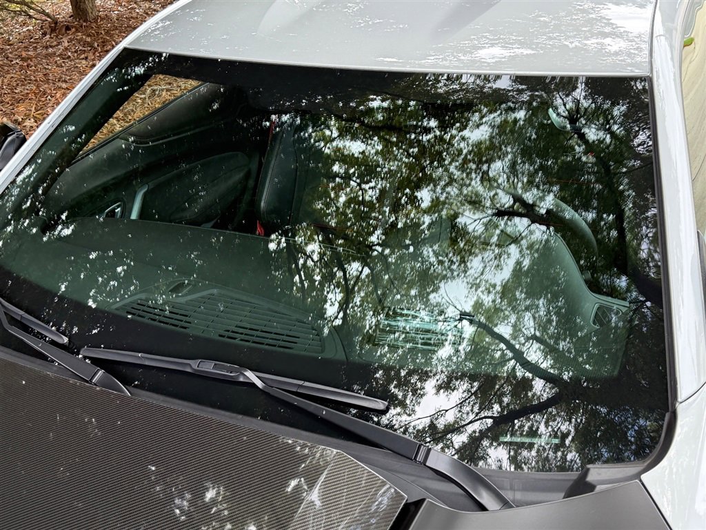 Used 2018 Chevrolet Camaro ZL1 image 16