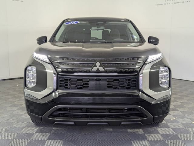 Used 2024 Mitsubishi Outlander ES image 11