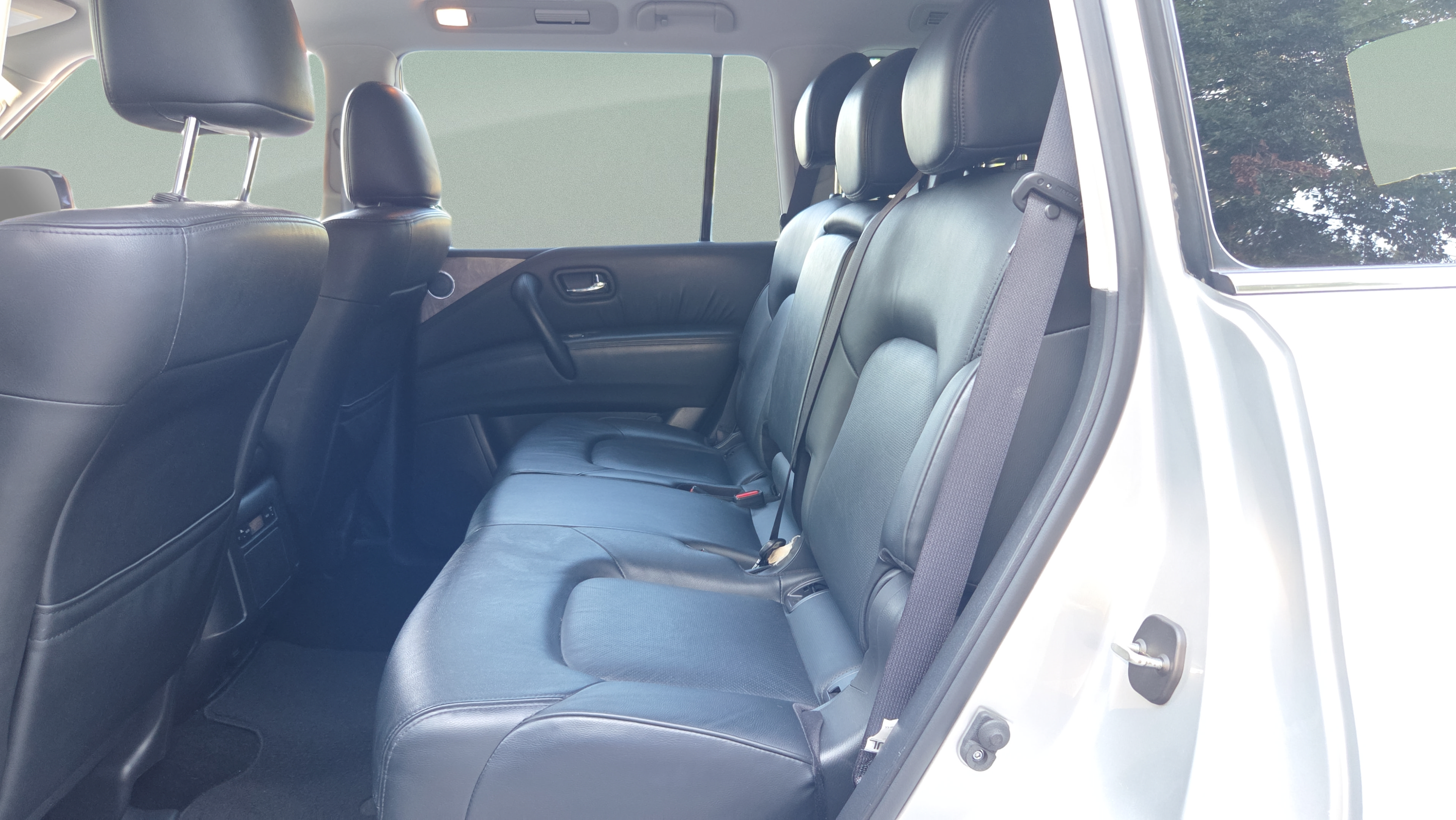 Used 2022 Nissan Armada SL AWD/4WD image 10